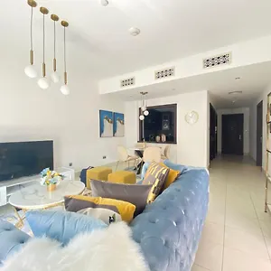 https://durrani-homes-old-town-lux-1-bed-besides-dubai-mall.sharjah-hotels.com
