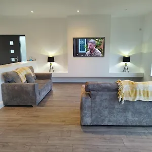 https://stable-hill-house.hotel-killarney.com